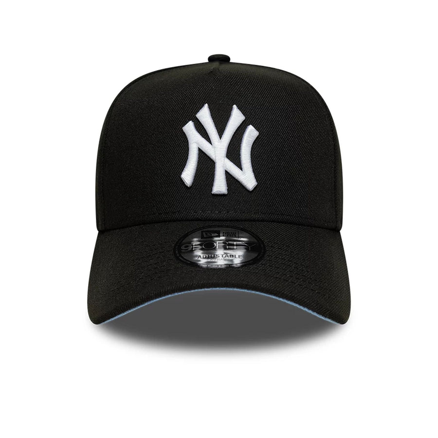 This is a New York Yankees MLB Black 9FORTY A-Frame Adjustable Cap 3