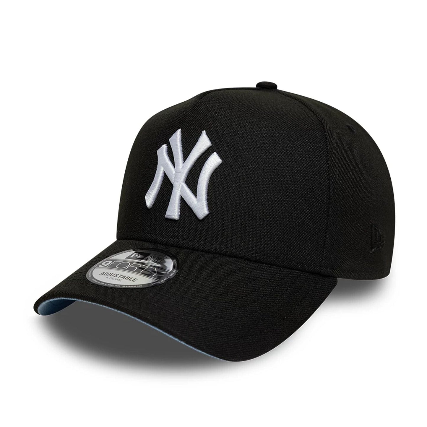 This is a New York Yankees MLB Black 9FORTY A-Frame Adjustable Cap 1