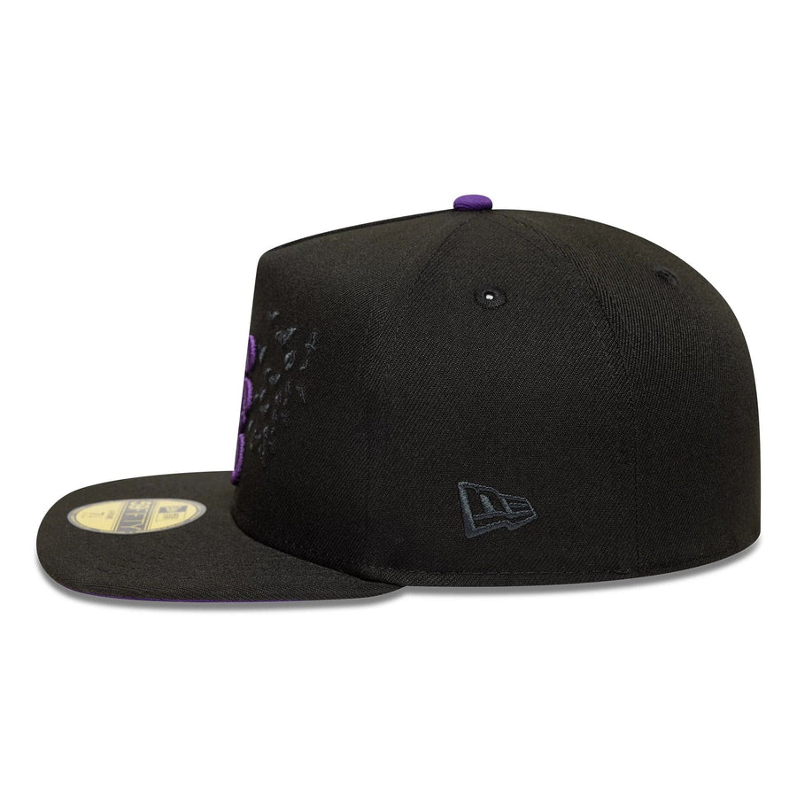 Pictured in this New Era Bats Black 59FIFTY A-Frame Fitted Cap 5