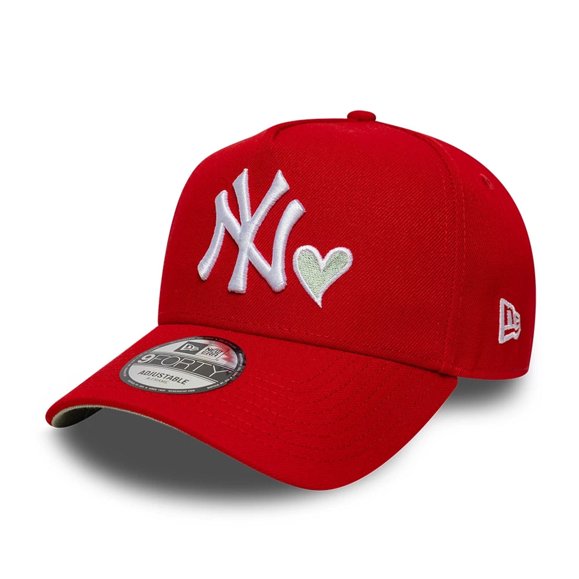 MLB Heart New York Yankees 9FORTY A-Frame Cap | NEC DE