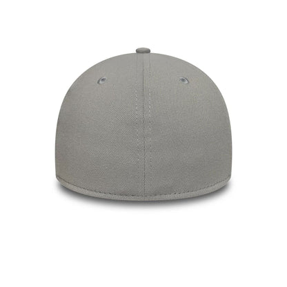 This is a Chicago White Sox MLB Grey 39THIRTY Stretch Fit Cap 6