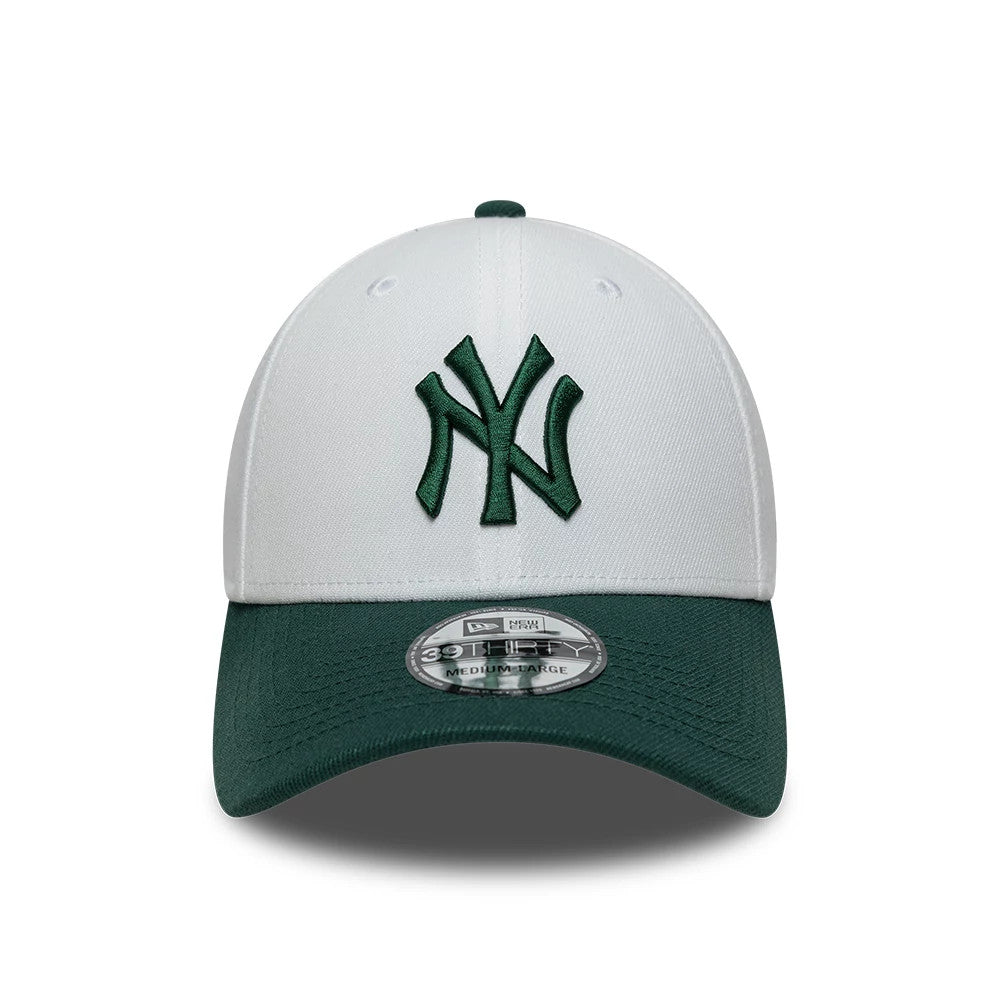 This is a New York Yankees MLB White 39THIRTY Stretch Fit Cap 2