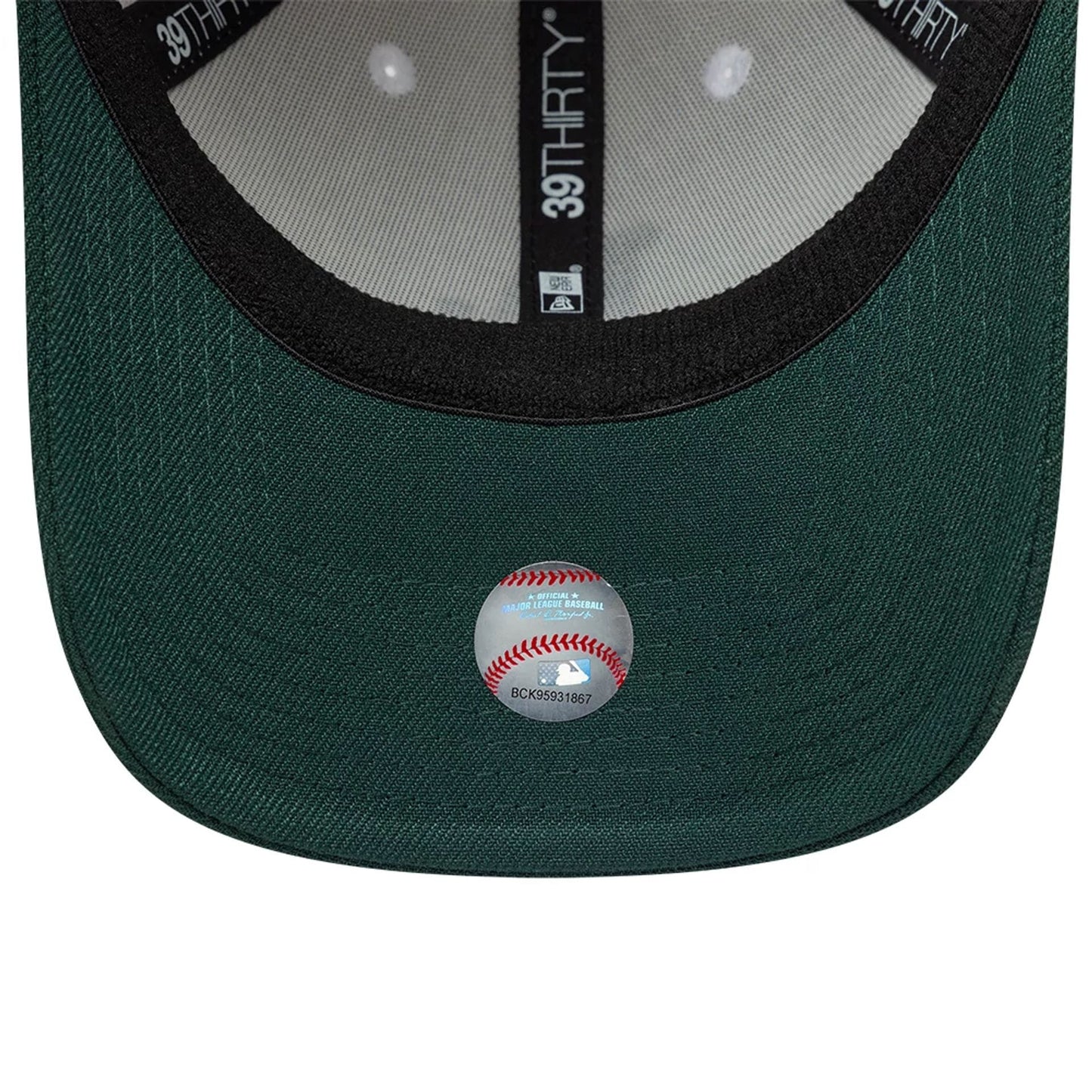 This is a LA Dodgers MLB White 39THIRTY Stretch Fit Cap 6