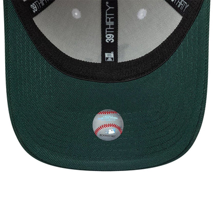 This is a LA Dodgers MLB White 39THIRTY Stretch Fit Cap 6