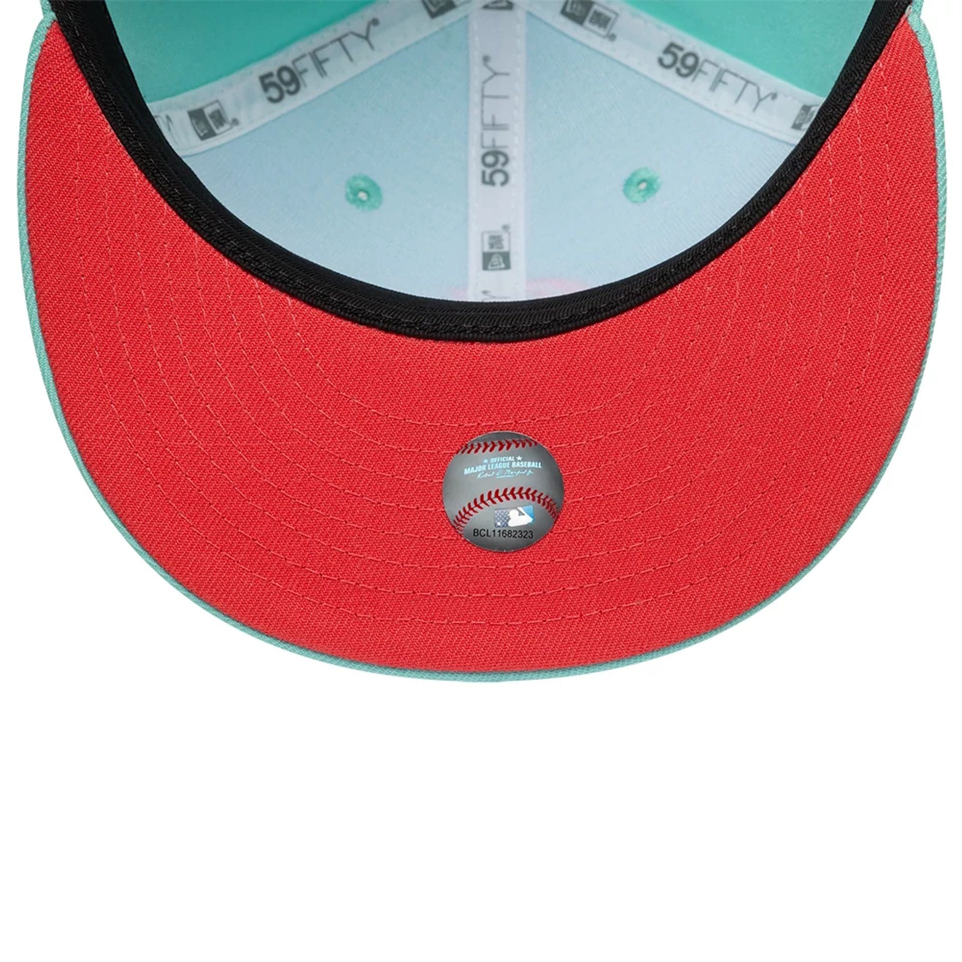 This is a Chicago White Sox MLB Turquoise 59FIFTY Fitted Cap 2