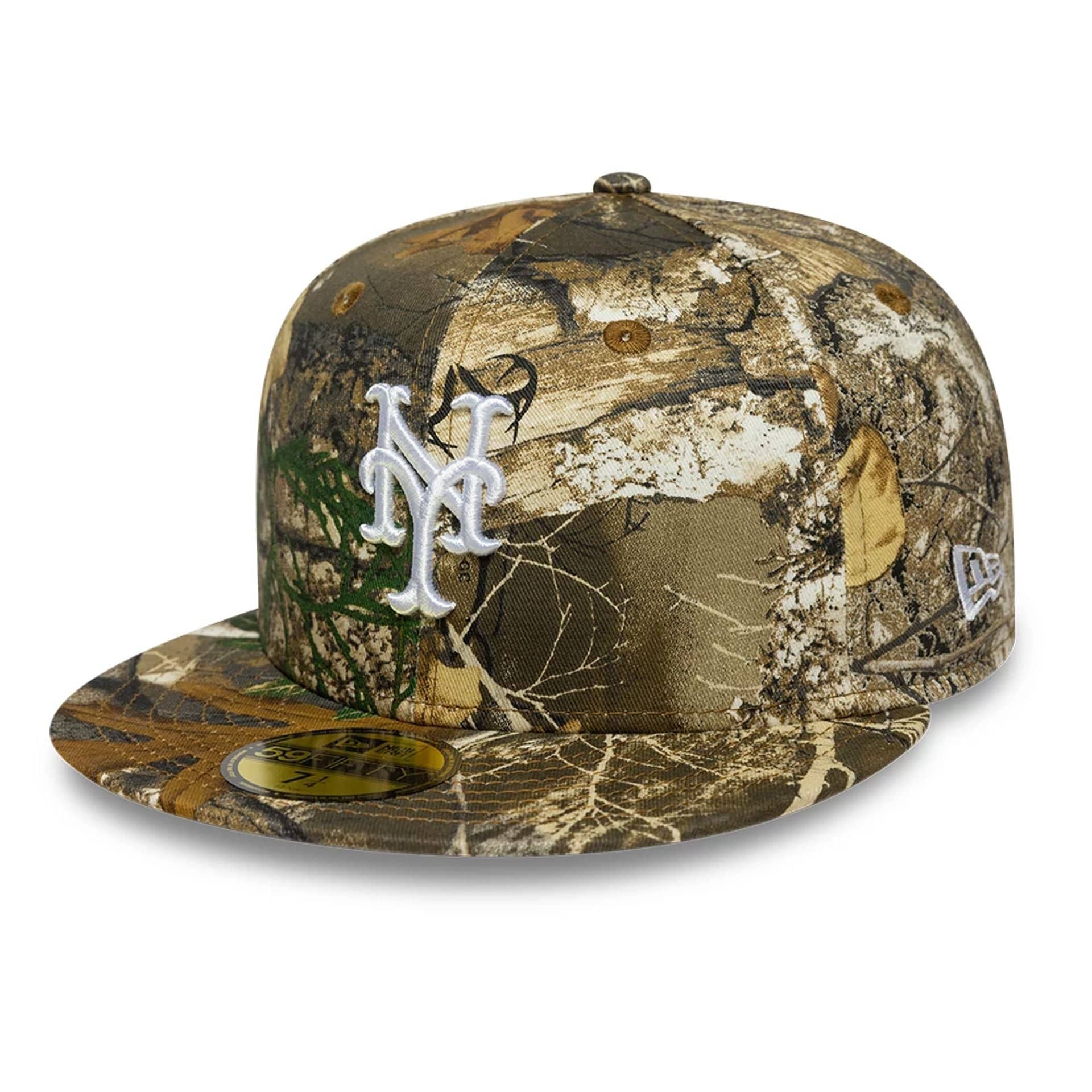 This is a New York Mets MLB Real Tree 59FIFTY Fitted Cap 1