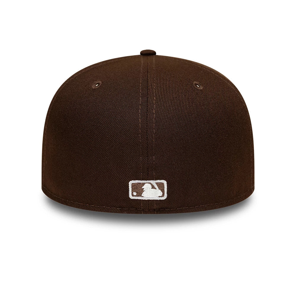 Pictured is this MLB New York Yankees 59FIFTY Fitted cap in dark brown. 5