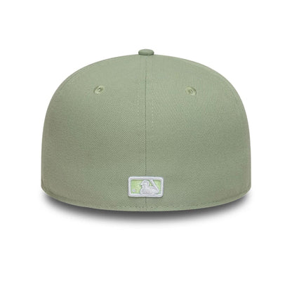 This is a New York Yankees MLB Pastel Green 59FIFTY Fitted Cap 6