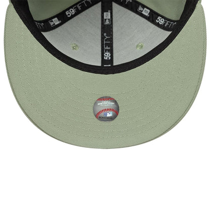 This is a New York Yankees MLB Pastel Green 59FIFTY Fitted Cap 7
