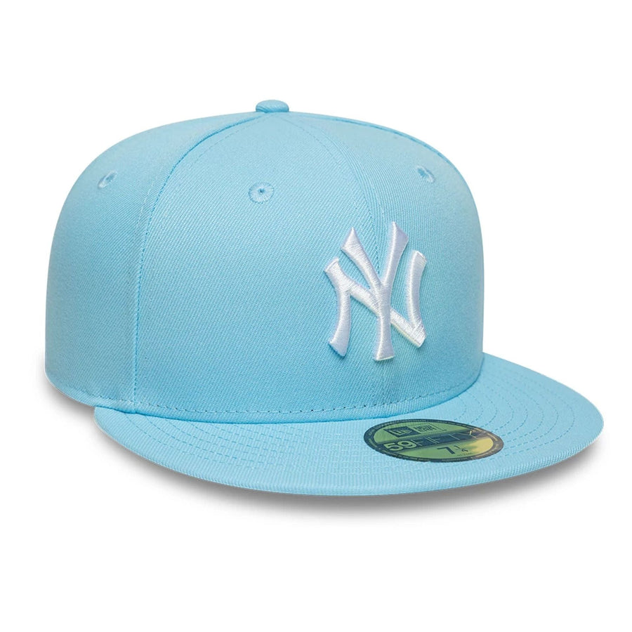 This is a New York Yankees MLB Pastel Blue 59FIFTY Fitted Cap 3