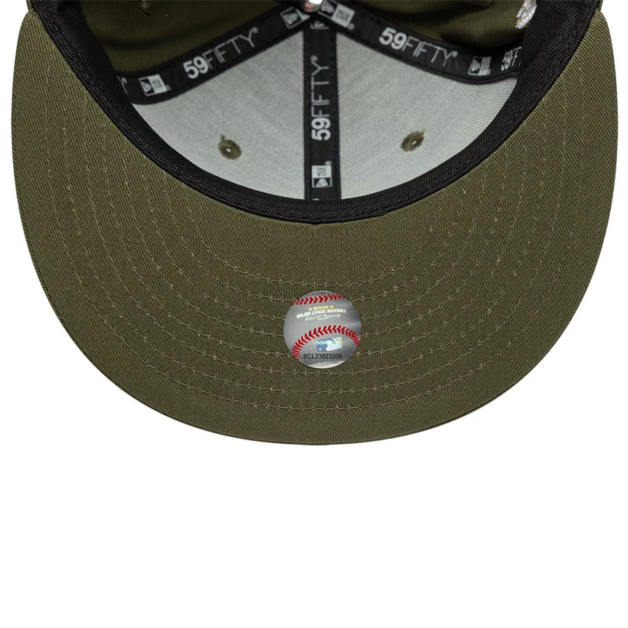 This is a LA Dodgers MLB Green 59FIFTY Fitted Cap 7