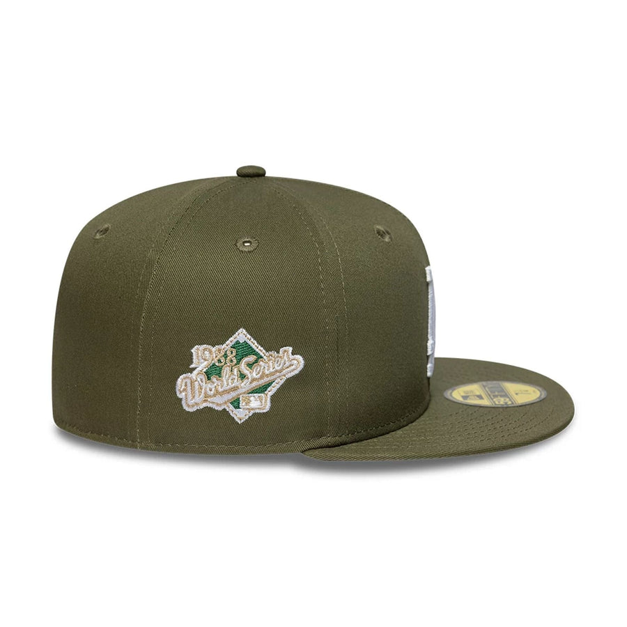 This is a LA Dodgers MLB Green 59FIFTY Fitted Cap 4