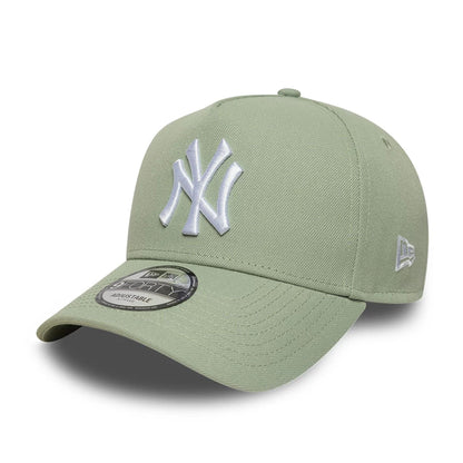 This is a New York Yankees MLB Pastel Green 9FORTY A-Frame Adjustable Cap 1