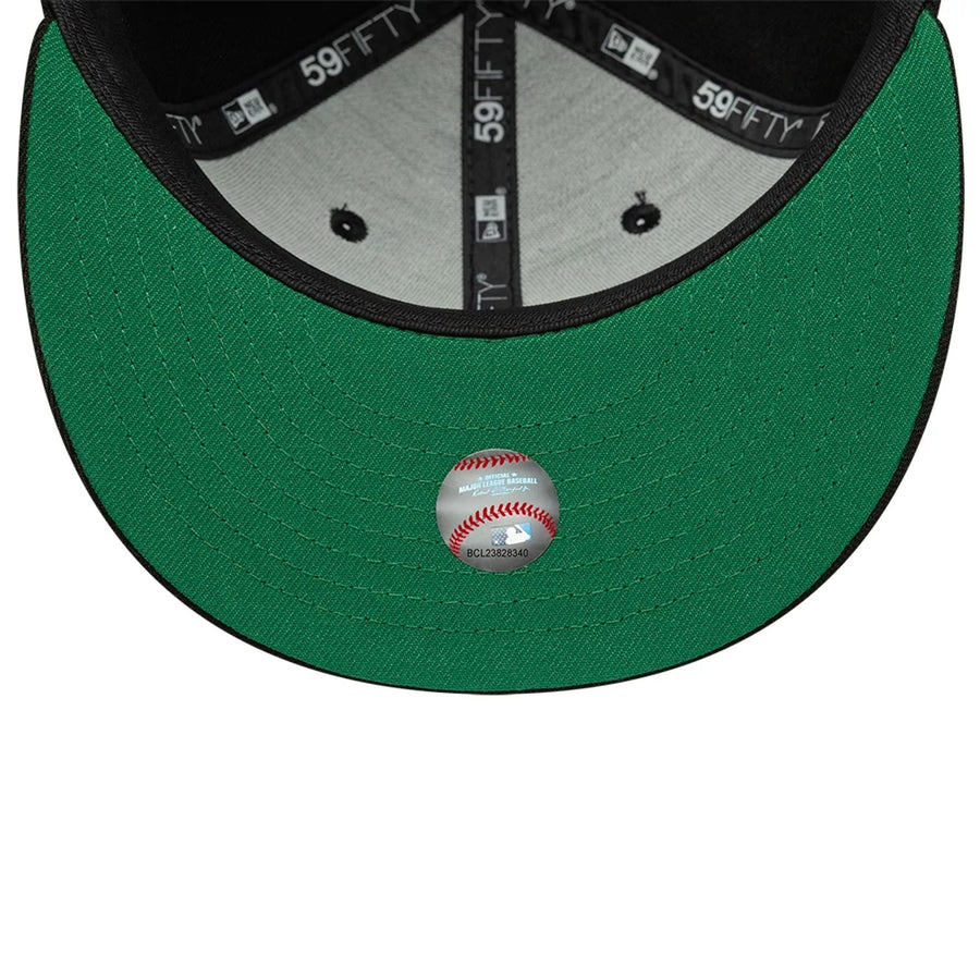This is a Chicago White Sox MLB Black 59FIFTY Fitted Cap 2