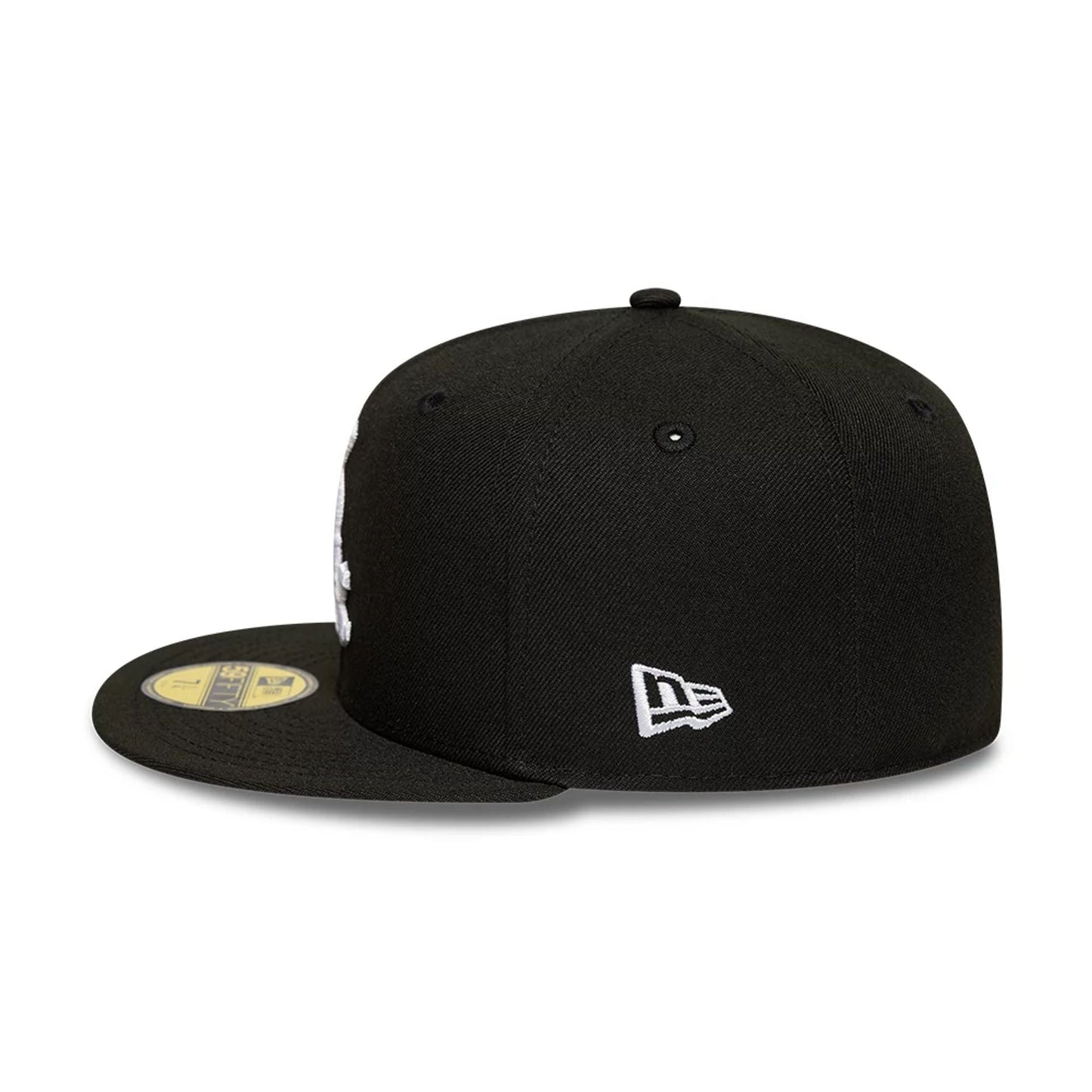 This is a Chicago White Sox MLB Black 59FIFTY Fitted Cap 6
