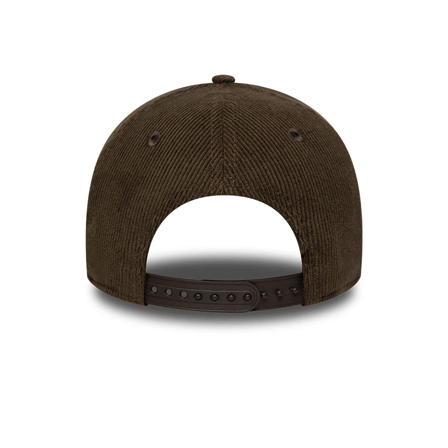 This is a New York Yankees MLB Cord Brown 9FORTY A-Frame Adjustable Cap 5