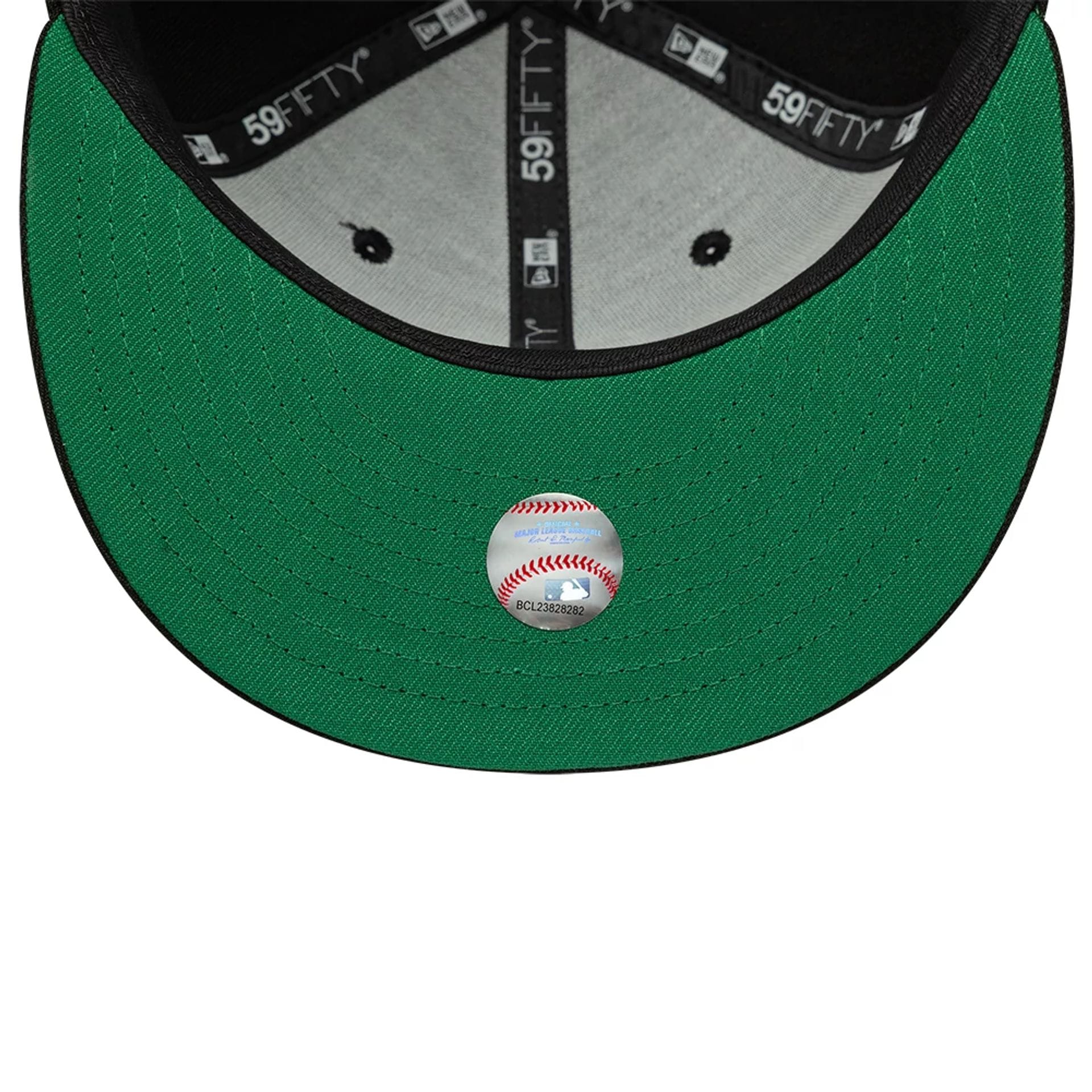 This is a Boston Red Sox MLB Black 59FIFTY Fitted Cap 2