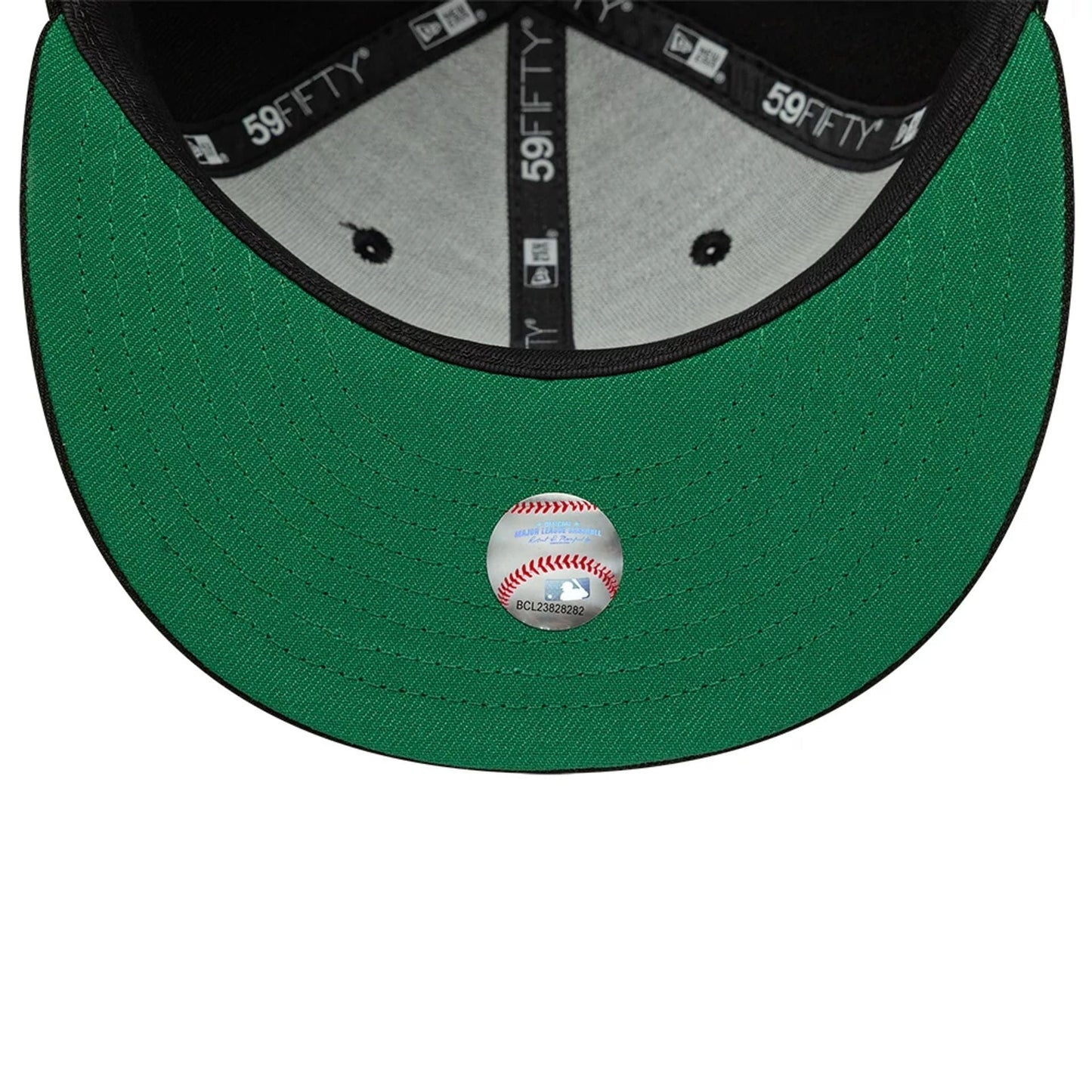 This is a Boston Red Sox MLB Black 59FIFTY Fitted Cap 2