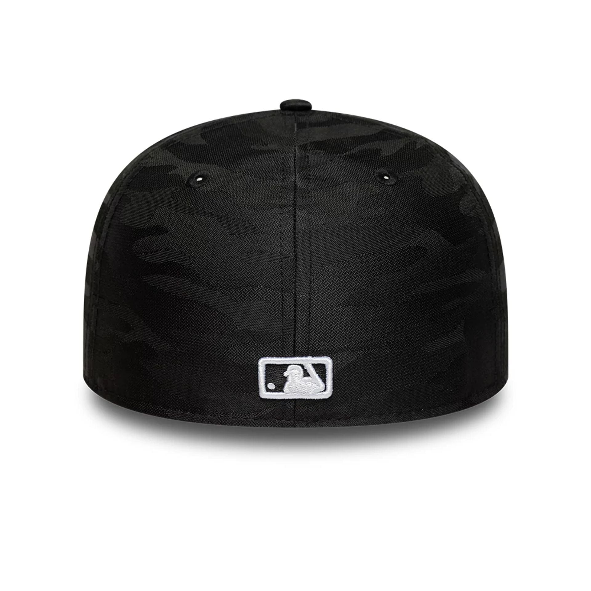 This is a New York Yankees MLB Black 59FIFTY Fitted Cap 4