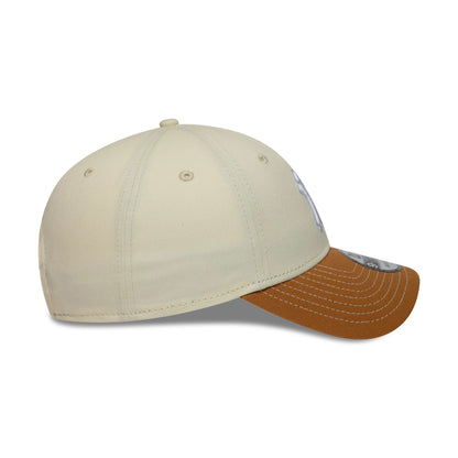 Pictured is this MLB New York Yankees 9FORTY cap in cream and brown. 6