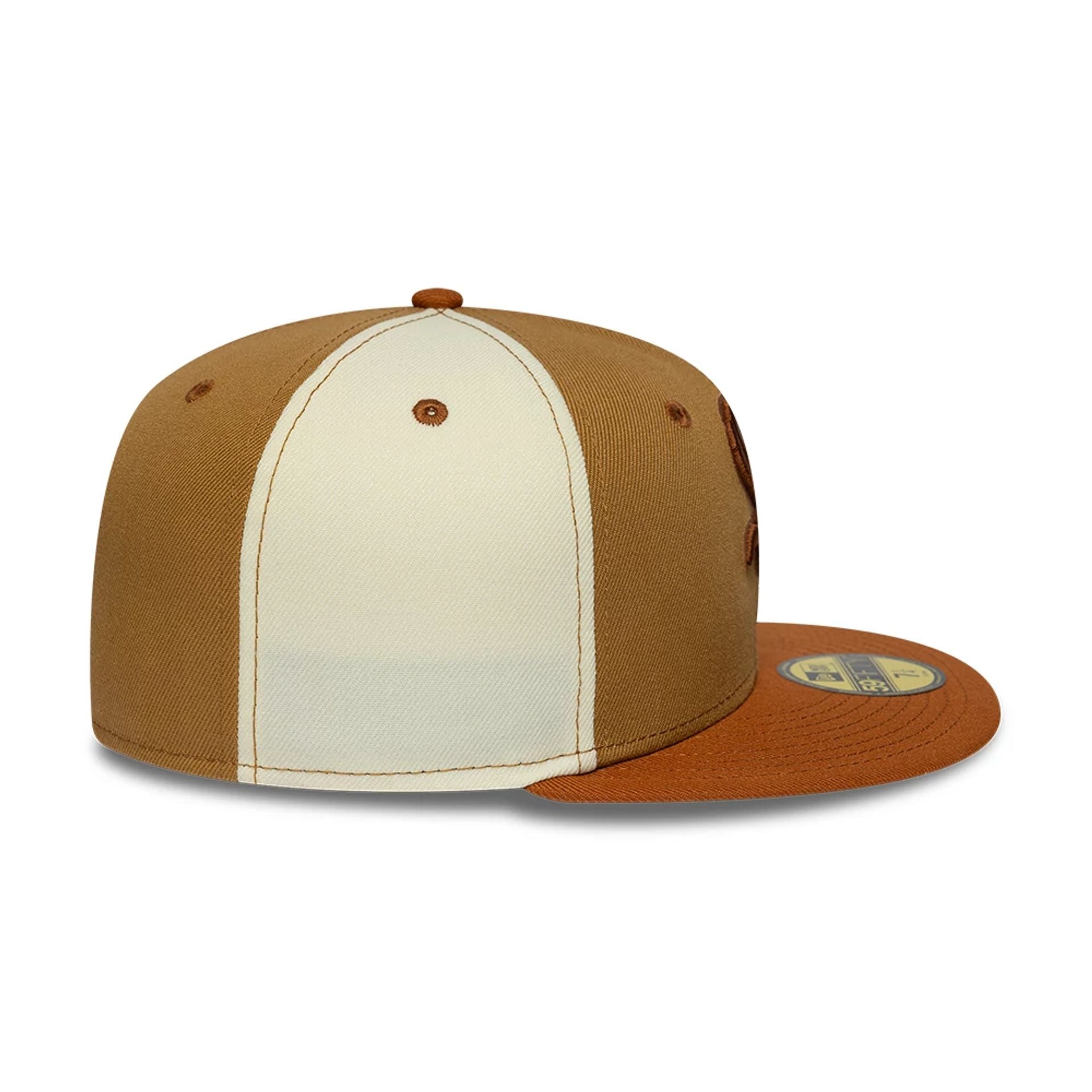 Pictured is this MLB Contrast Chicago White Sox 59FIFTY Fitted cap in white. 6