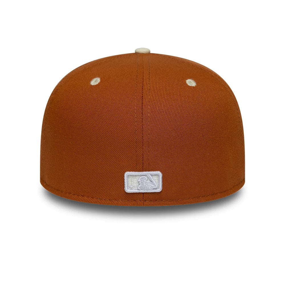 Pictured is this MLB Contrast New York Yankees 59FIFTY Fitted cap in brown. 4
