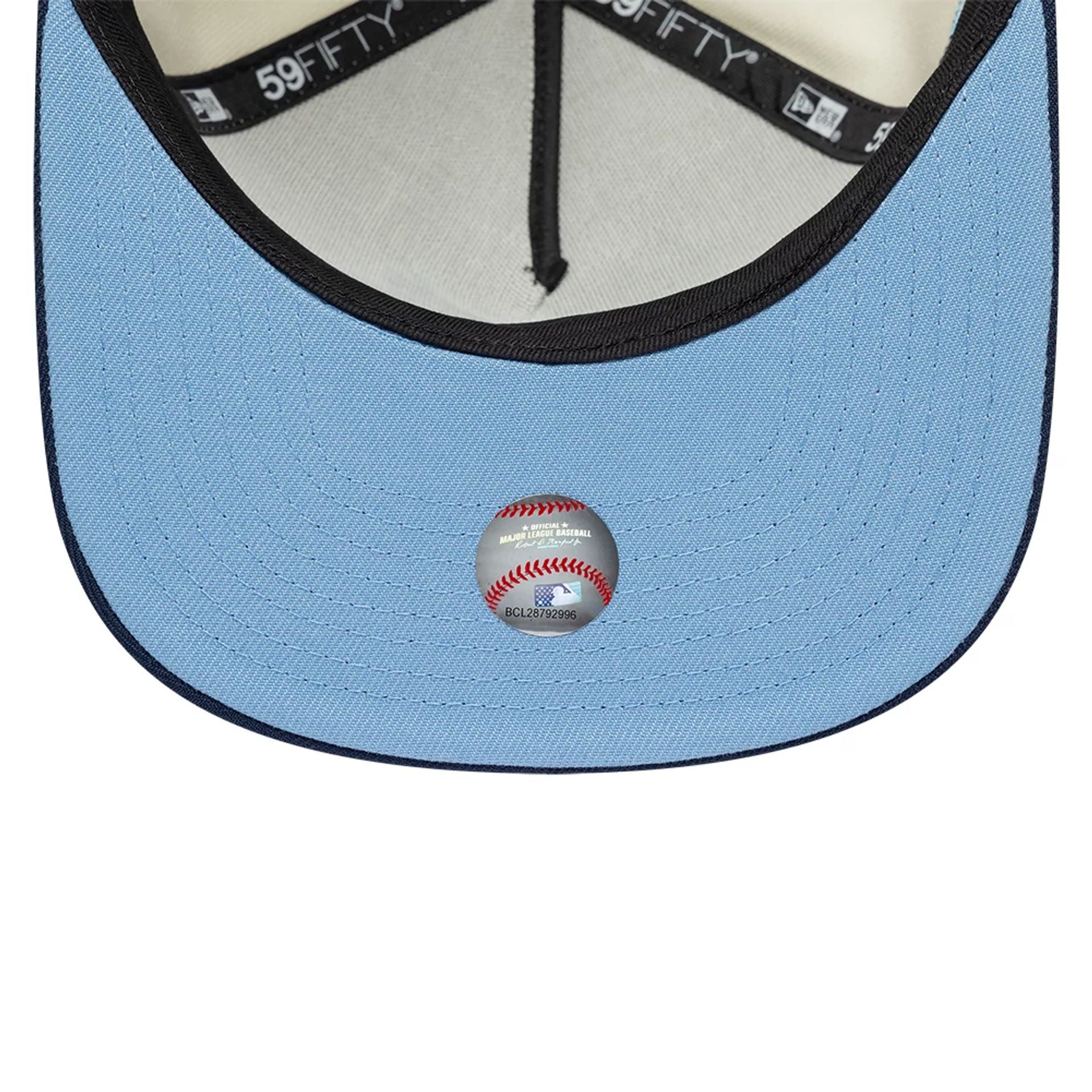 Pictured is this Toronto Blue Jays MLB White 59FIFTY A-Frame Fitted cap. 2