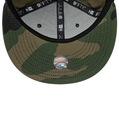 Pictured is this MLB Camo New York Yankees 9FIFTY Snapback cap in green. 7