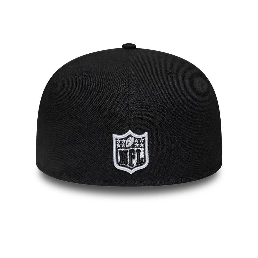 Pictured is this NFL Heart Las Vegas Raiders 59FIFTY Fitted cap in black. 5