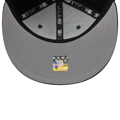 Pictured is this NFL Heart Las Vegas Raiders 59FIFTY Fitted cap in black. 2