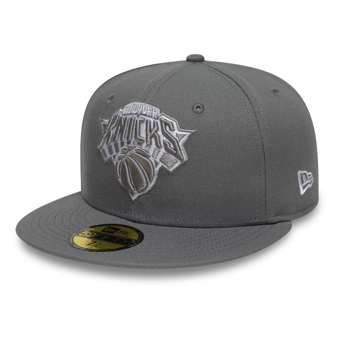 Pictured is this NBA New York Knicks 59FIFTY Fitted cap in dark grey. 1