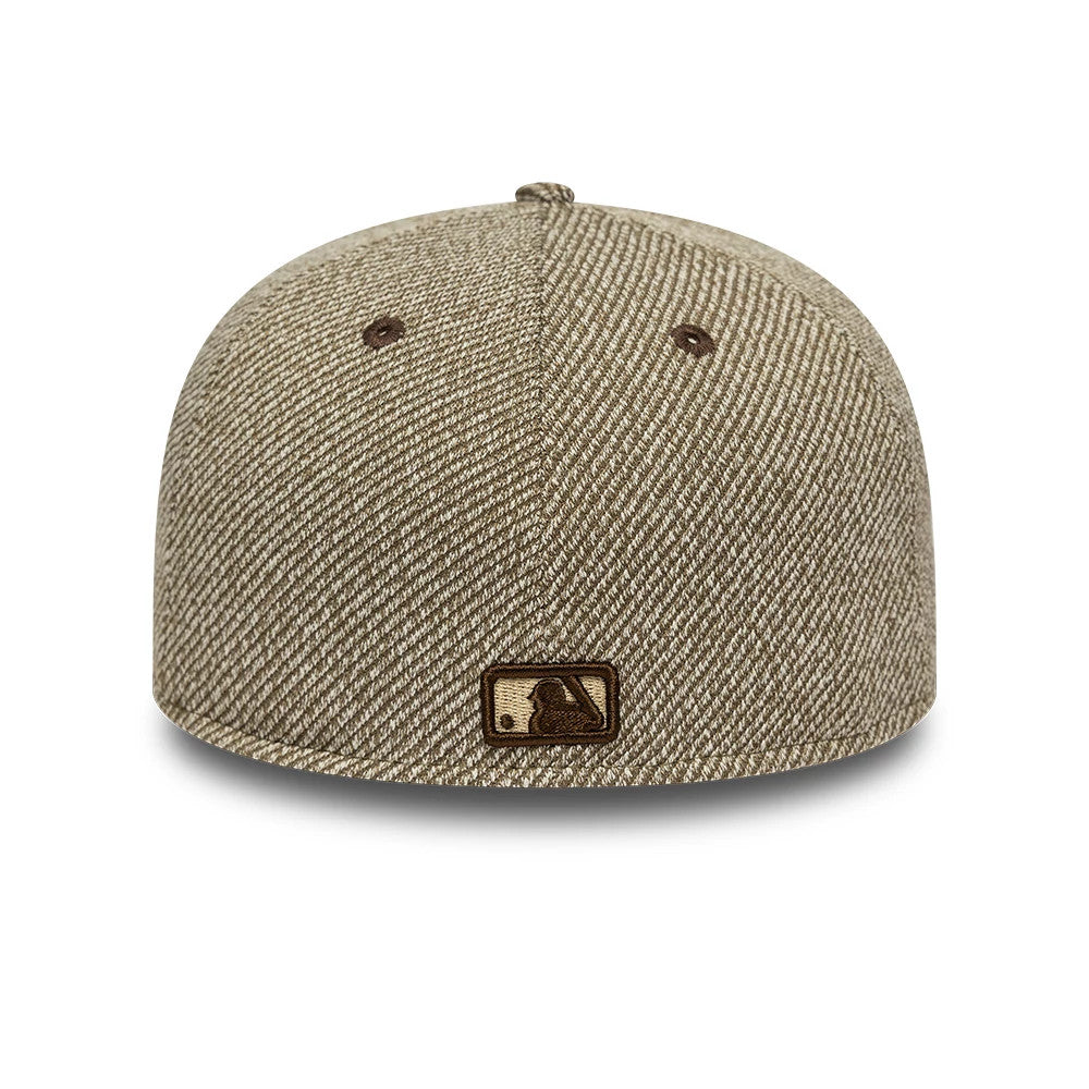 Pictured is this  MLB Heather Brown Chicago White Sox 59FIFTY Fitted cap in brown. 7