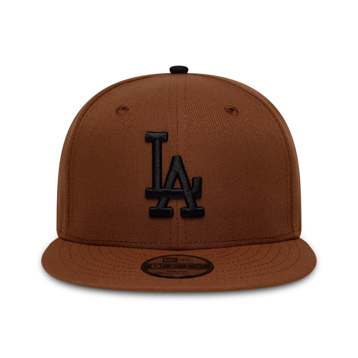Pictured is this Youth MLB Tiramisu LA Dodgers 9FIFTY Snapback cap in brown. 3