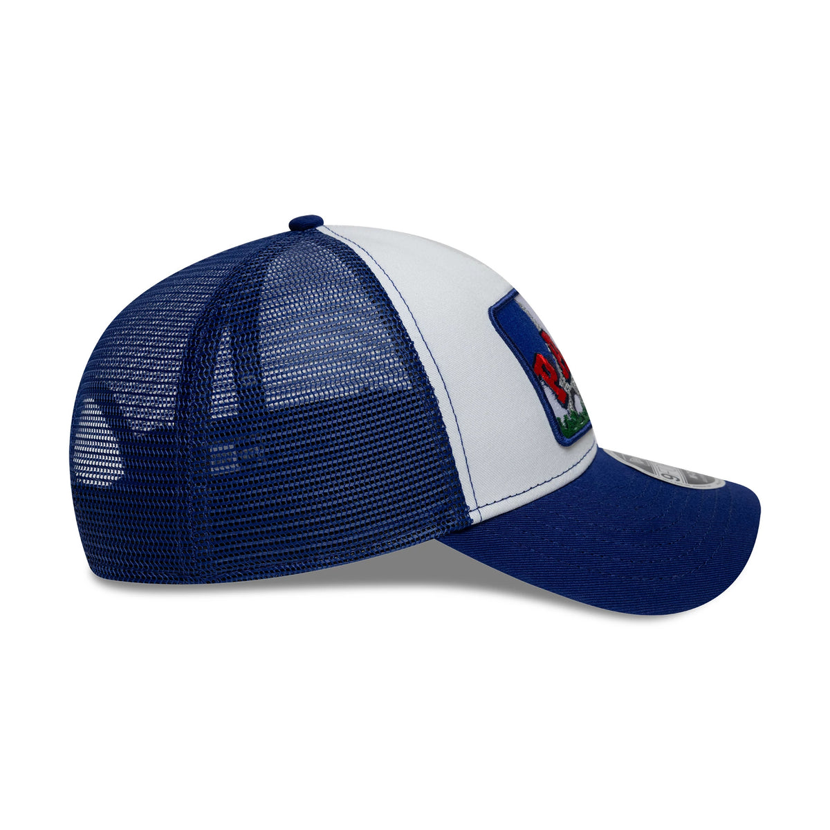 Pictured is this New Era Paris 9FORTY M-Crown A-Frame Trucker cap in white & blue. 5