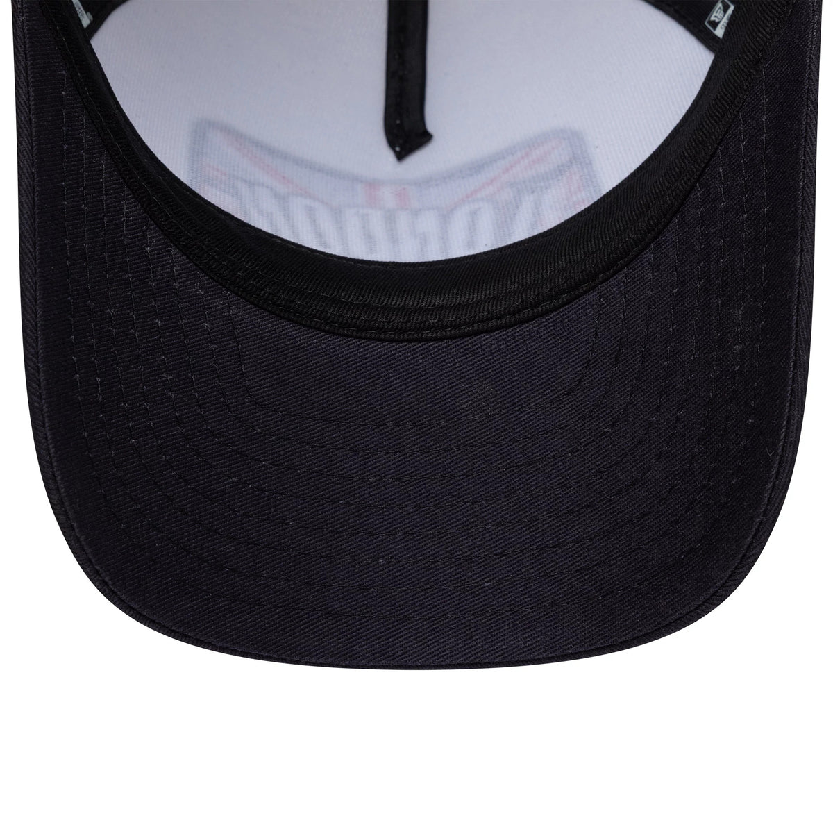 Pictured is this New Era London 9FORTY M-Crown A-Frame Trucker cap in white & navy. 7