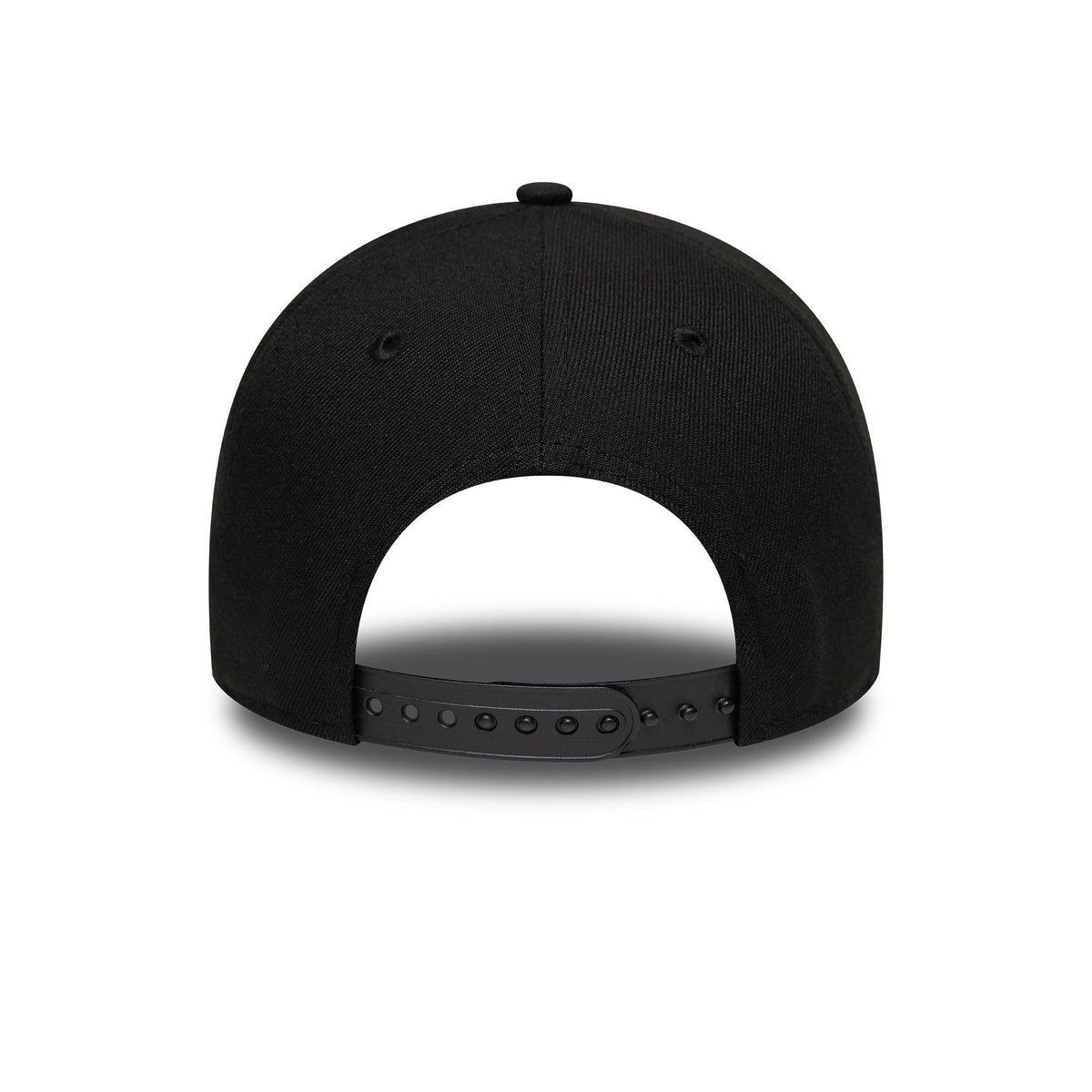 Pictured is this NBA Global Games 2026 London Orlando Magic 9FORTY A-Frame cap in black. 6
