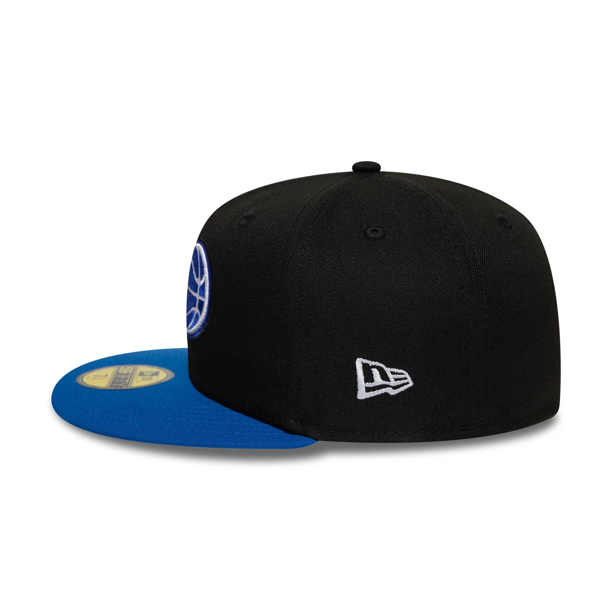 Pictured is this NBA Global Games 2026 London Orlando Magic 59FIFTY Fitted cap in black and blue. 5