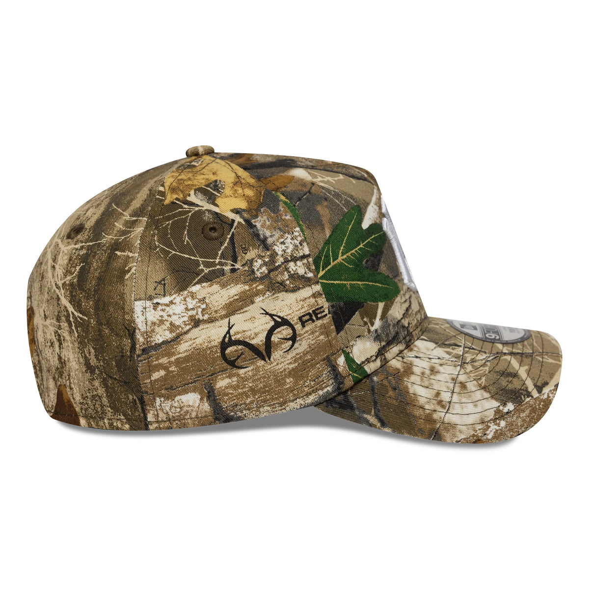 Pictured is this Youth MLB New York Yankees 9FORTY A-Frame cap in realtree camo. 4