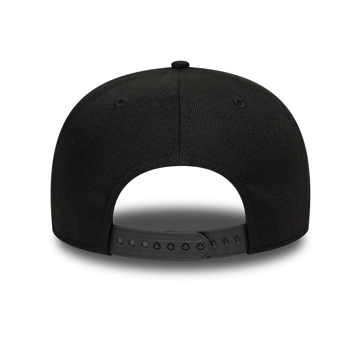 Pictured is this MLB Duelling Logos Yankees VS Dodgers 9FIFTY Snapback cap in black. 5