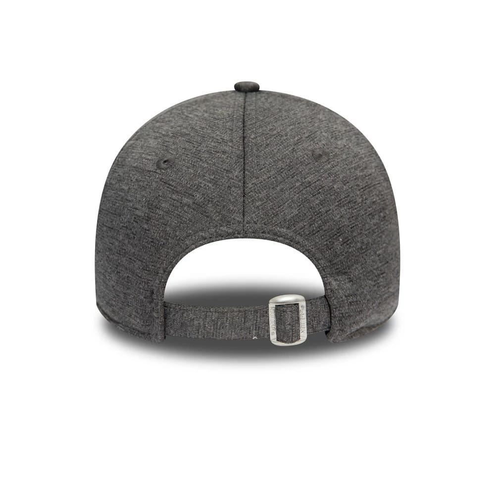 This is a New York Yankees Womens Tech Grey 9FORTY Cap 2