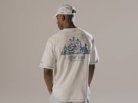 Weißes New Era Orthodox Church Oversized T-Shirt