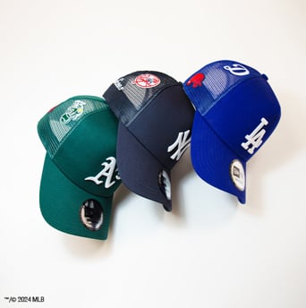 3 green, black and navy side patch tracker cap