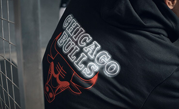 New Era NBA Chicago Bulls neon black hoodie