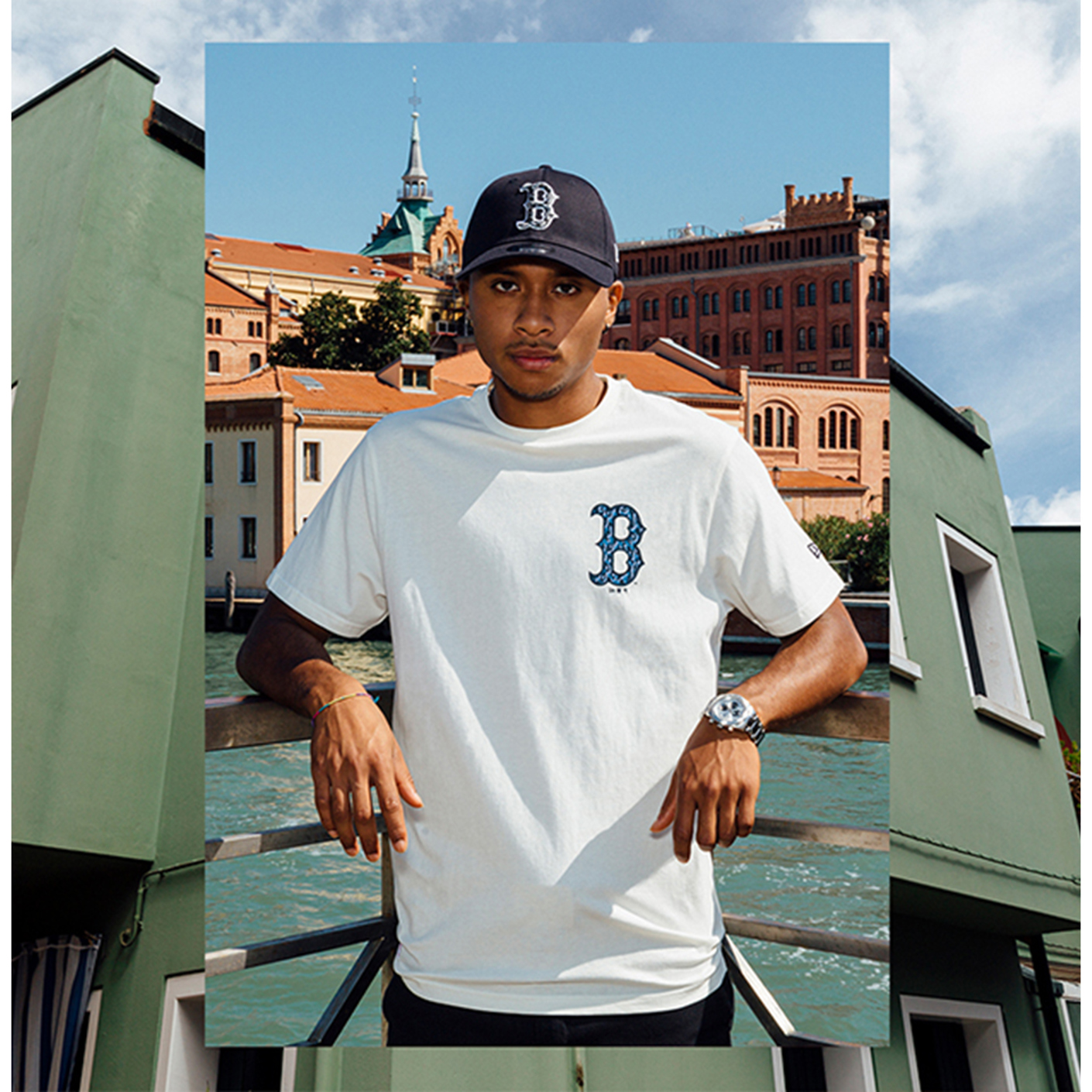 New Era Boston Red Sox cap and t-shirt