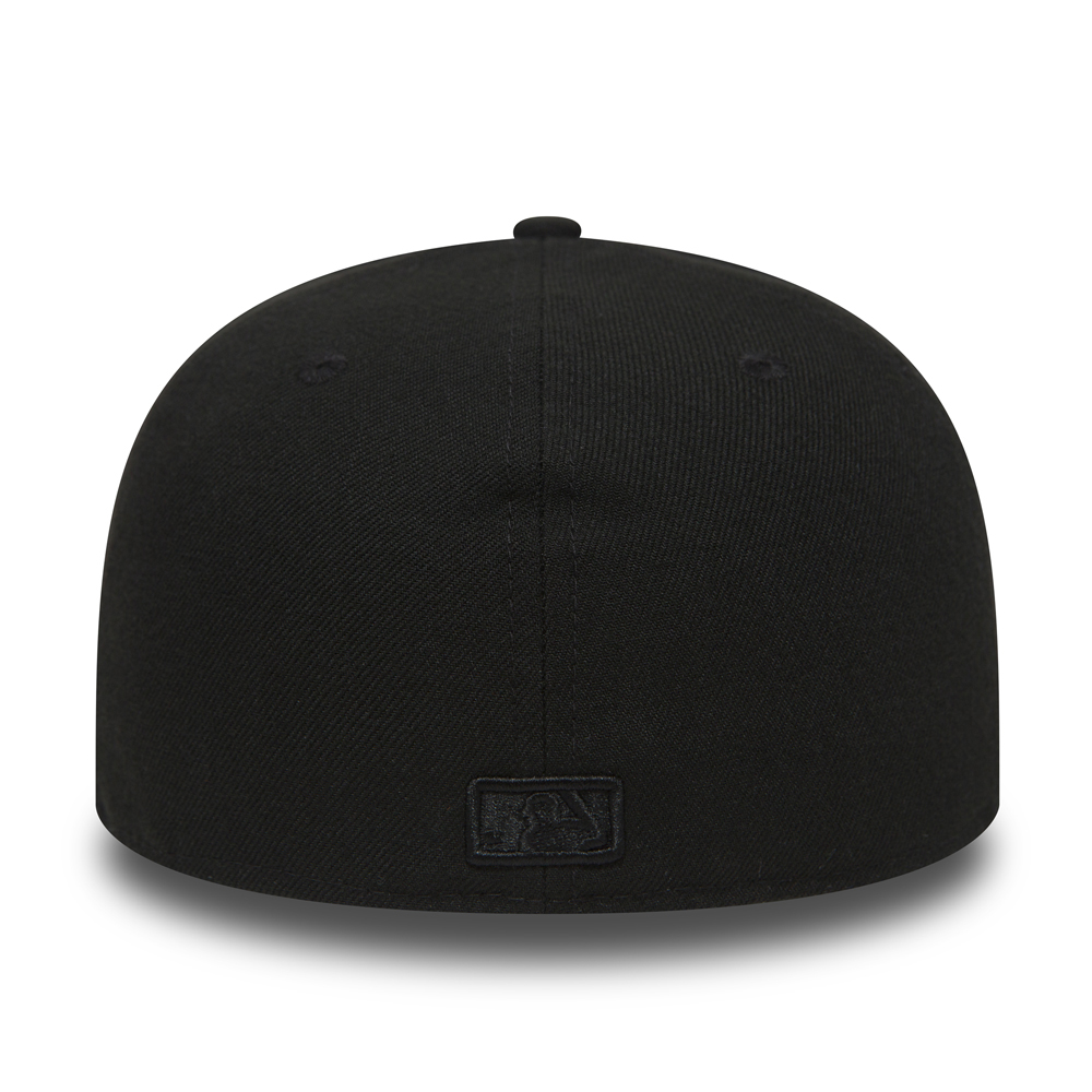 New York Yankees Black on Black 59FIFTY Fitted Cap