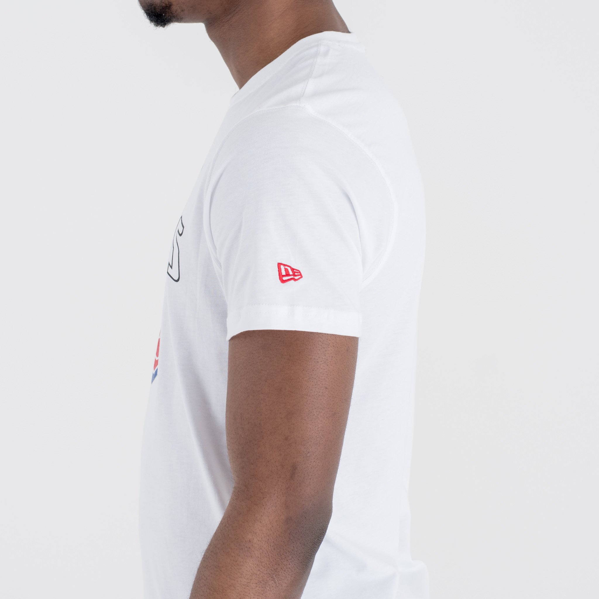Detroit Pistons Team Logo White T-Shirt