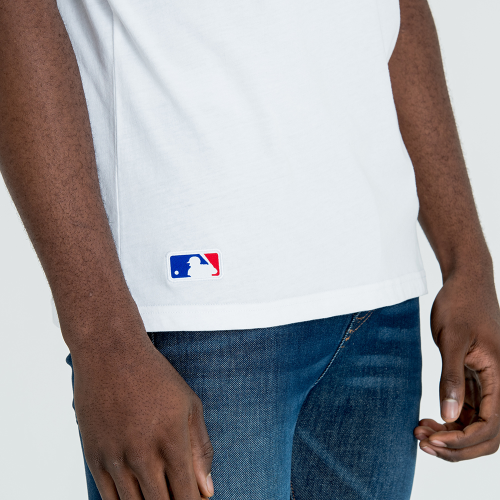 New York Yankees – Cap and Glasses – T-Shirt