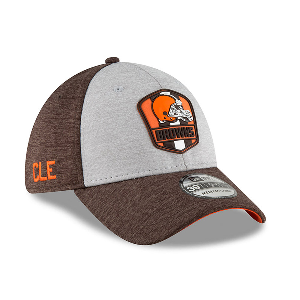 39THIRTY – Cleveland Browns 2018 Sideline Away