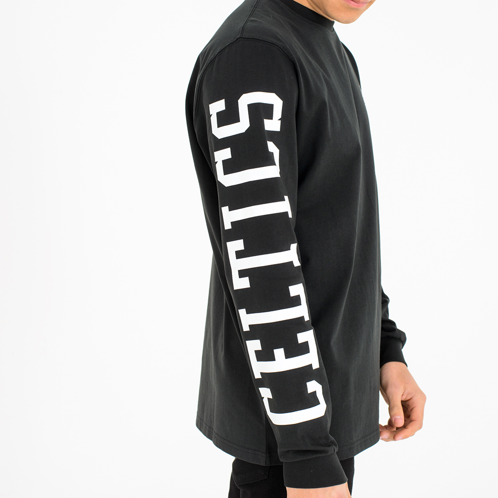 Boston Celtics ‒ Monochromatic ‒ Langärmliges T-Shirt