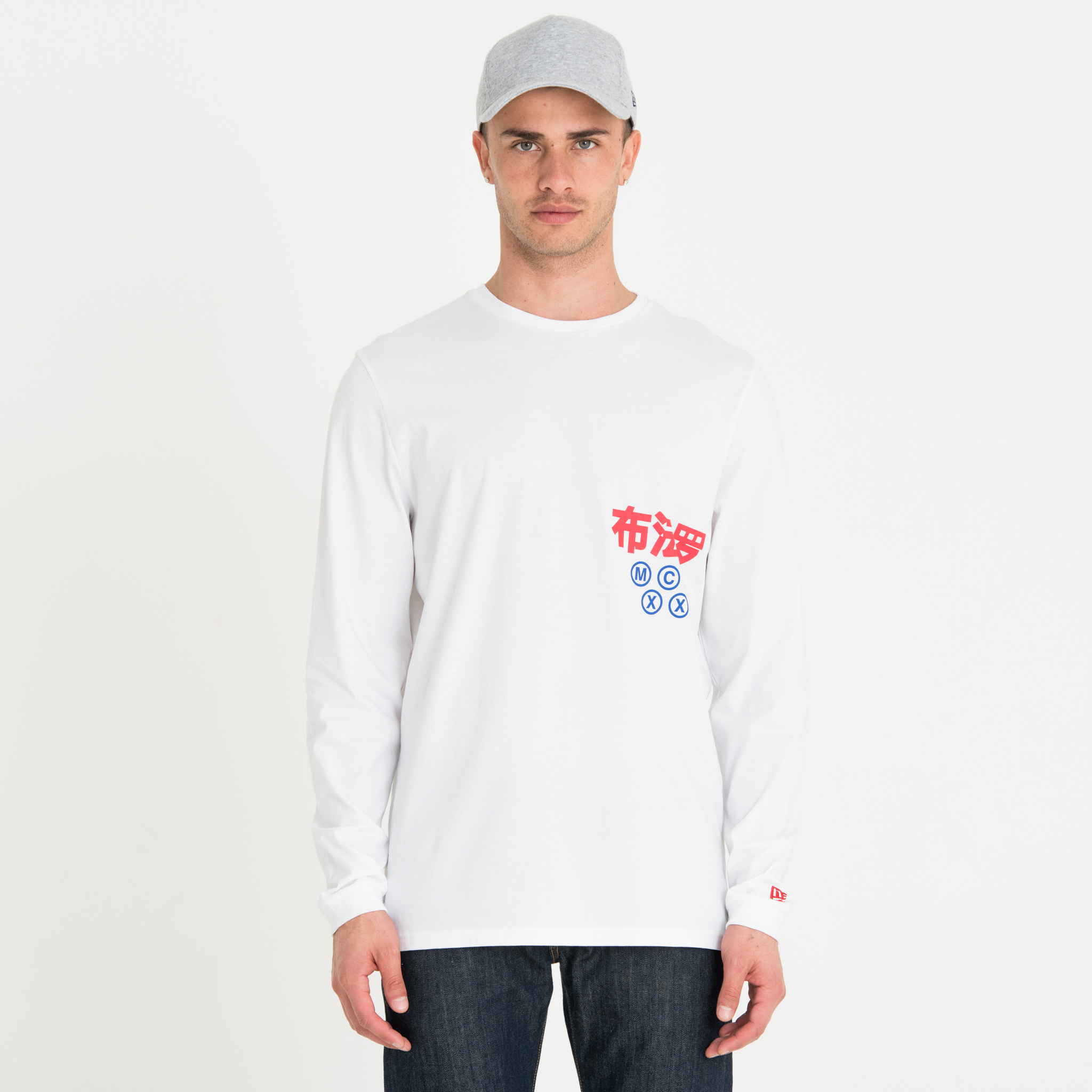 New Era – T-Shirt mit Grafik – Weiß